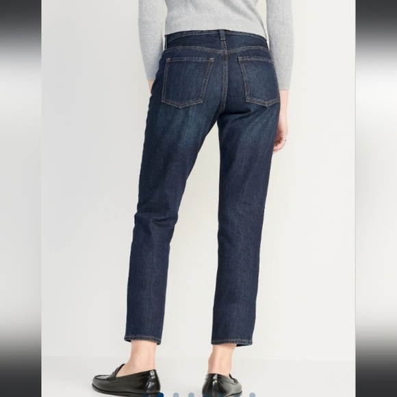 Old Navy | Hi rise Slouchy Straight Secret Slim Pockets Cropped button fly jeans - Picture 2 of 9